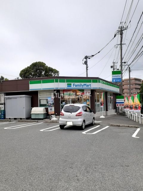 コンビニ　ファミリーマート 前原中央店（コンビニ）まで475m
