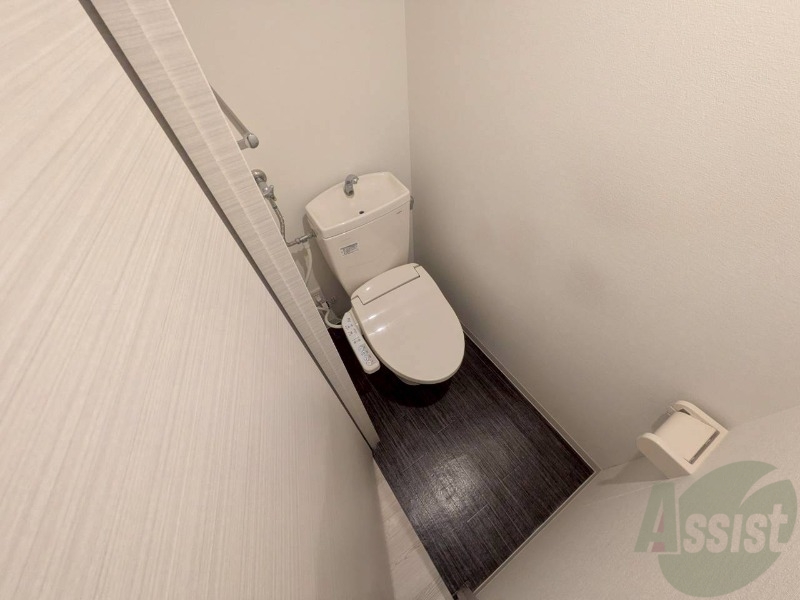 トイレ　トイレです。ウォシュレット付を探している方、おすすめです。