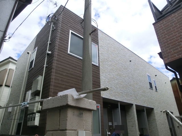 建物外観　閑静な住宅地にあるアパートです。