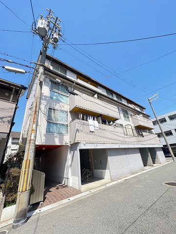 建物外観　外はこのようになっています