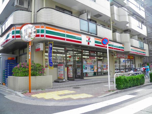 コンビニ　セブンイレブン 江東海辺店（コンビニ）まで129m