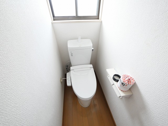 トイレ　シンプルで使いやすいトイレです