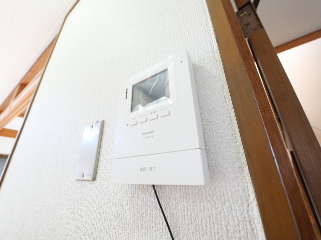 セキュリティ　モニター付きインターホンです