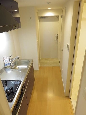 キッチン　※反転タイプの写真を使用しています。