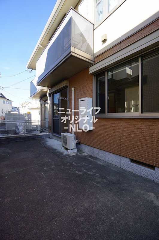 バルコニー　余暇の楽しみが広がる専用庭が付いています☆