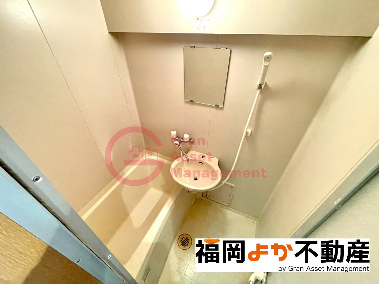 バス・シャワールーム　日々の疲れを癒すお風呂付です