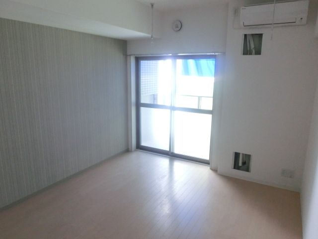 その他部屋・スペース　南向きの明るいお部屋