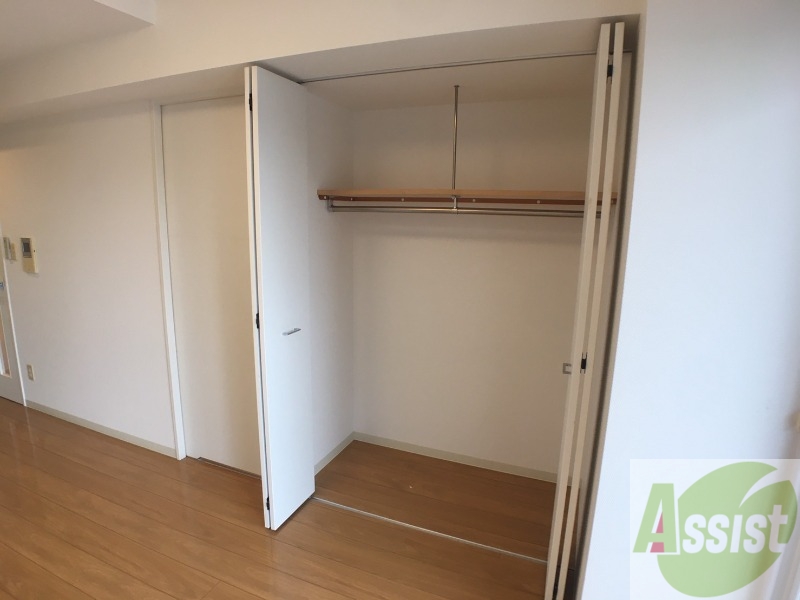 収納　収納もバッチリあるのでお部屋が片付きますよ！