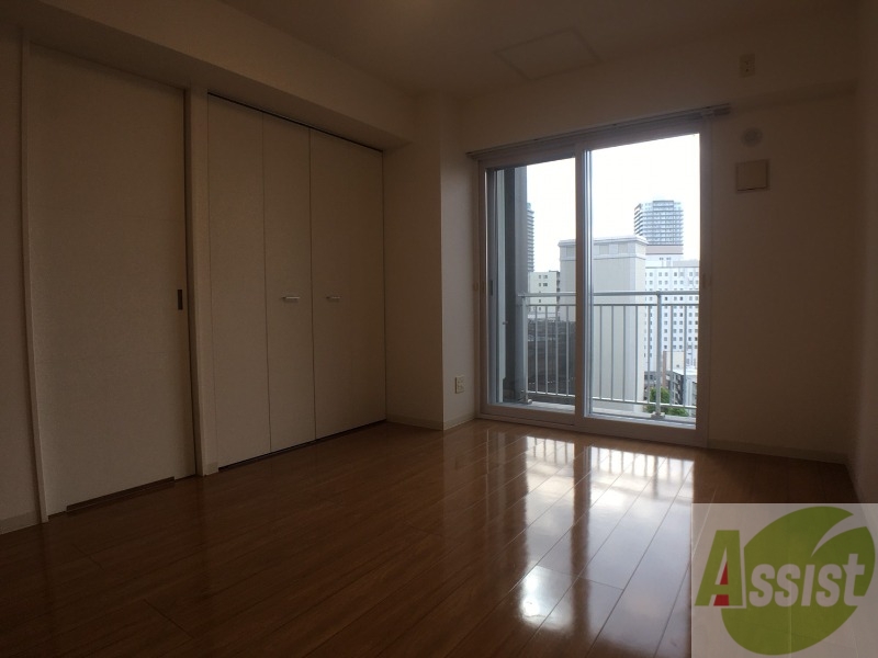 居室・リビング　広くてキレイなお部屋が広がっていて、充実した生活が送れそう。