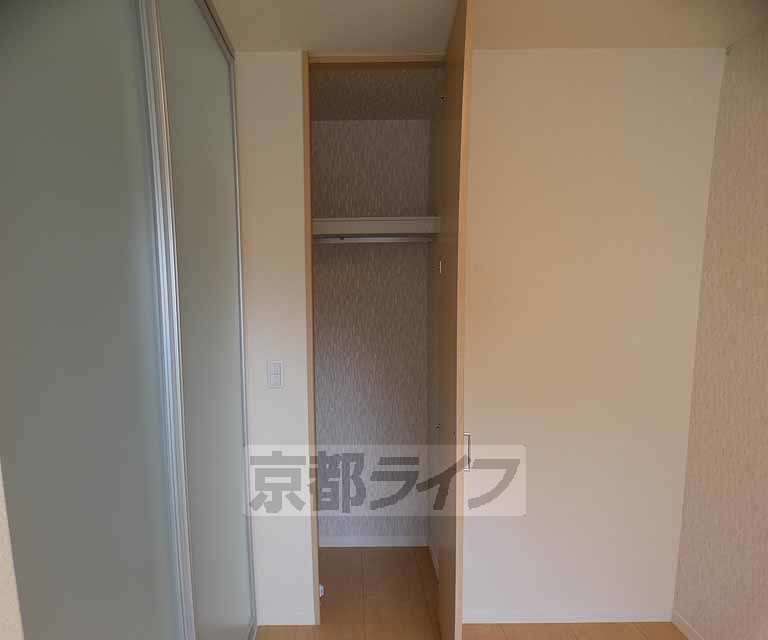 収納　奥行きある収納