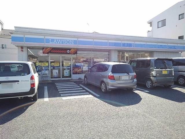 コンビニ　ローソン吉川栄町店（コンビニ）まで300m