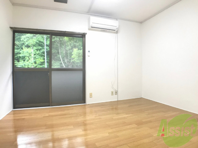 その他部屋・スペース　別角度から洋室を撮影しました。家具をどう置こうかな～。