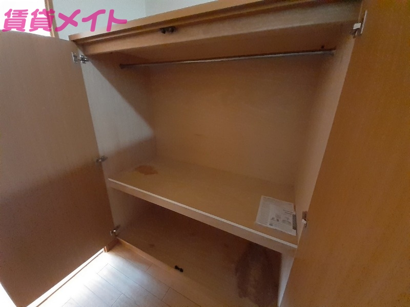 収納　別部屋参考写真です