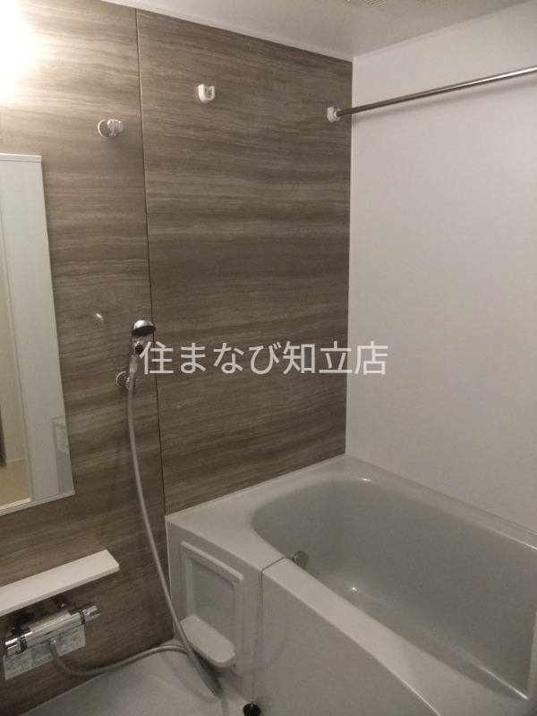 バス・シャワールーム　同型完成モデル