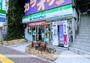 コンビニ　ファミリーマート（コンビニ）まで391m