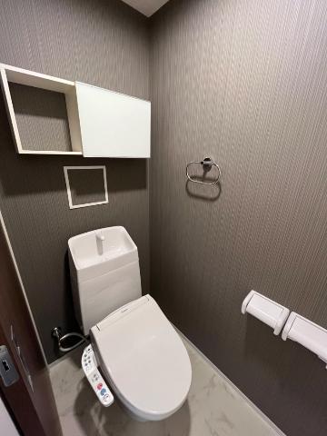 トイレ　トイレもきれいです