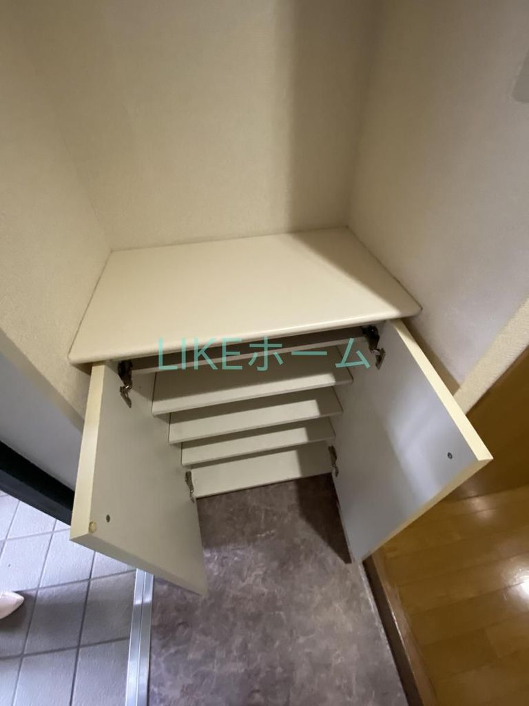 収納　バルコニー