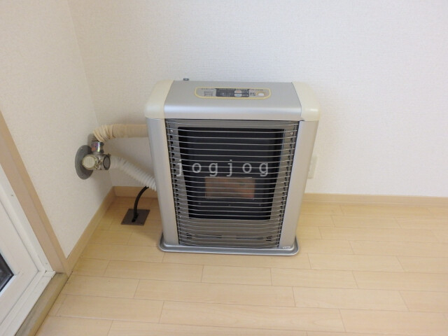 その他設備　灯油ストーブ