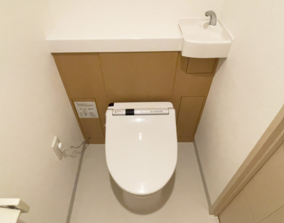 トイレ　※別部屋の参考写真です。