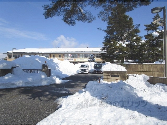 小学校　大原小学校（小学校）まで600m