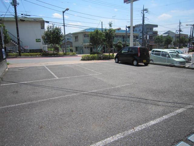 駐車場　☆敷地内駐車場☆