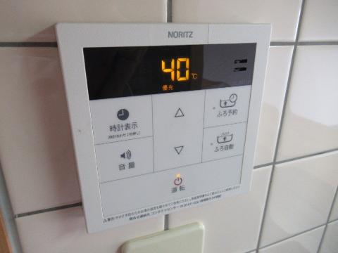 その他設備　給湯操作パネル