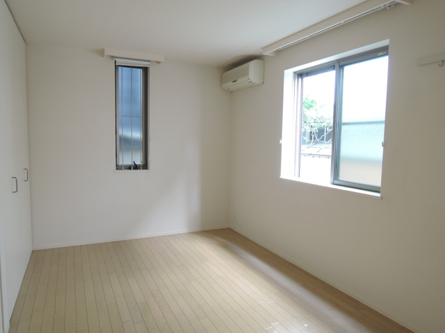 その他部屋・スペース　★明るいフローリングの角部屋です★