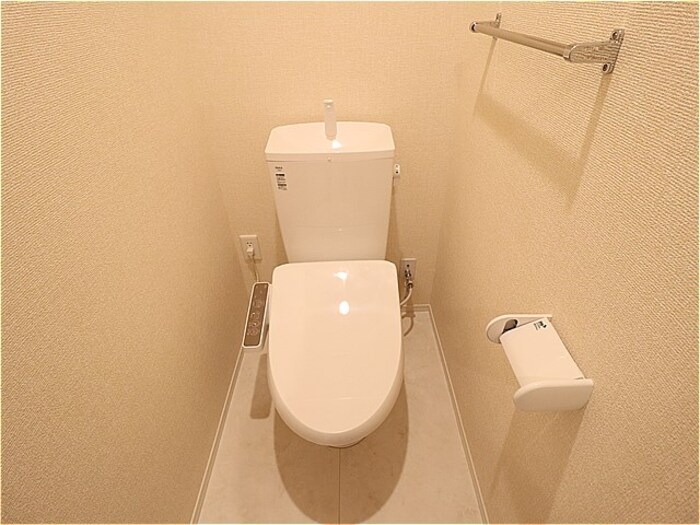 トイレ　トイレもきれいです