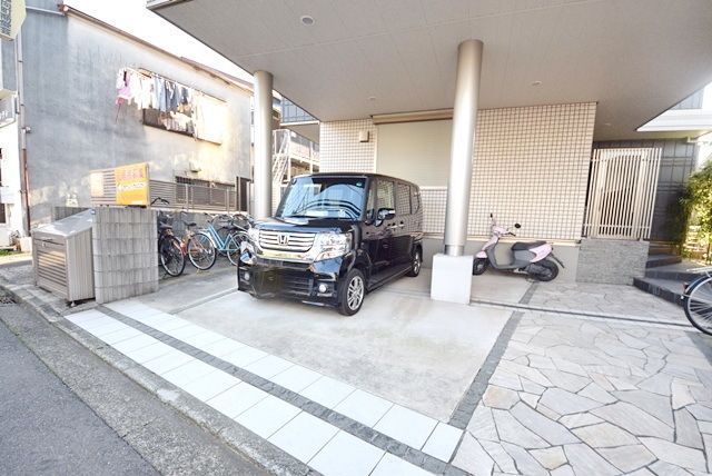 駐車場　★★駐車場★★