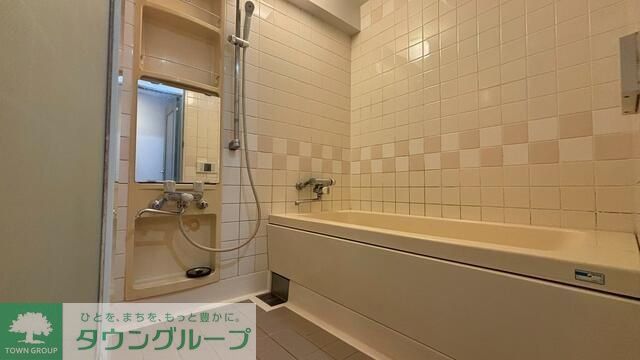バス・シャワールーム　お問合せはタウンハウジングまで！※現地待合わせ相談可能
