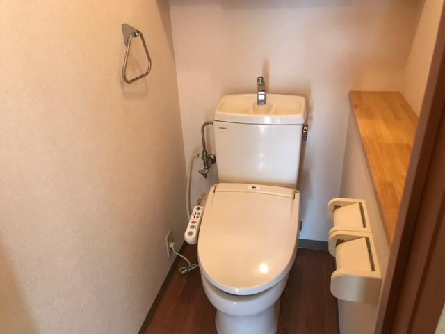 トイレ　トイレ