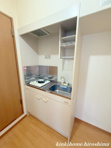 キッチン　写真は別のお部屋です。は別のお部屋です。現況を優先。