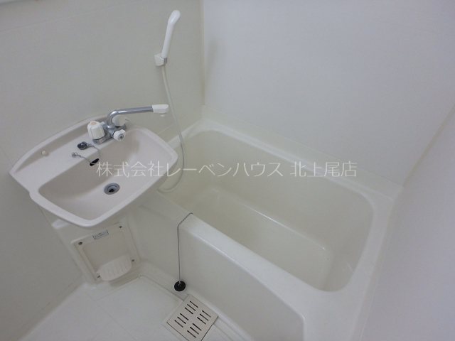バス・シャワールーム　お問い合わせは048-772-8202