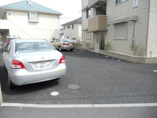駐車場　★新婚さんオススメ２LDK！CATV(ネット・地デジ)対応…