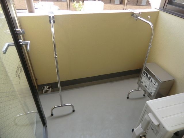 バルコニー　日当たり良好