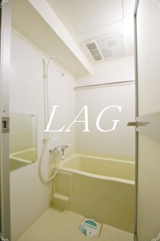 バス・シャワールーム　お風呂です。