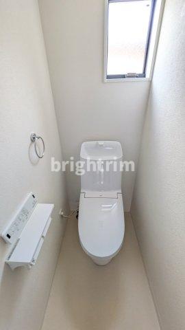 トイレ　トイレもきれいです