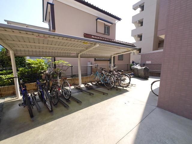 その他共有部分　★屋根付き駐輪場★
