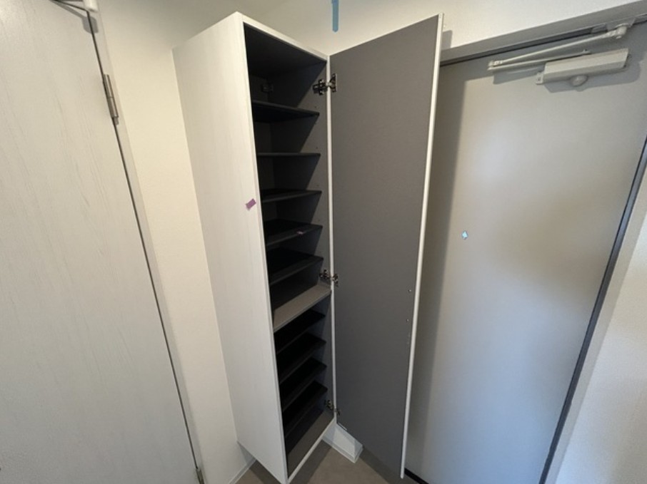 玄関　※同シリーズ参考写真