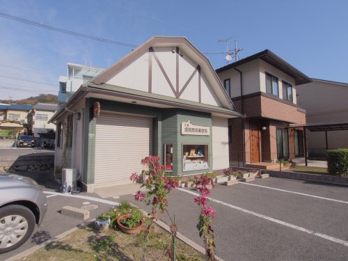 郵便局　広島畑賀簡易郵便局（郵便局）まで887m