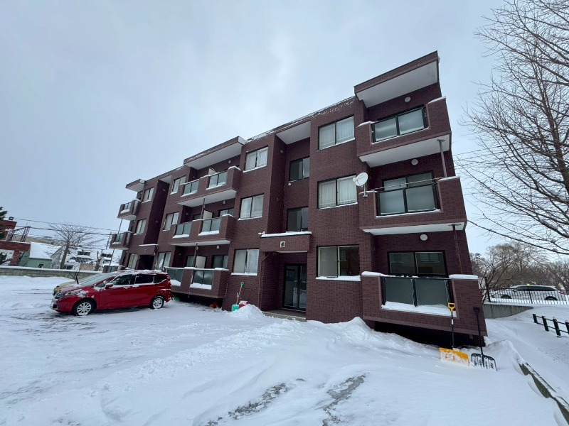 建物外観　札幌市北区屯田４条「リヴィエールＹ・Ｓ」