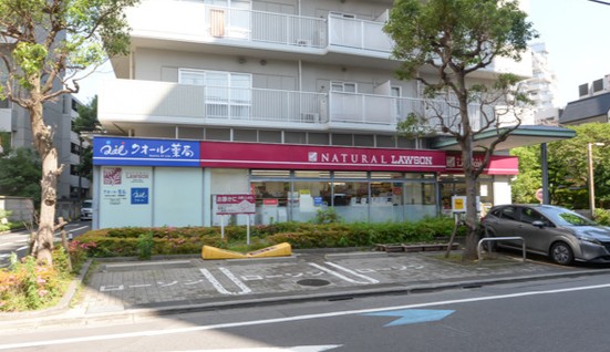 コンビニ　ナチュラルローソン NL荻窪五丁目店（コンビニ）まで68m