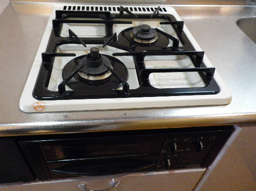 キッチン　ガスコンロ