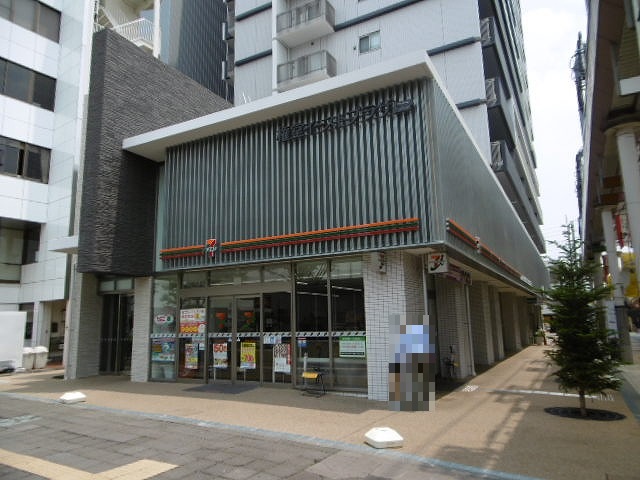 コンビニ　セブンイレブン 長野権堂店（コンビニ）まで317m