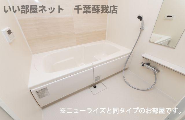 バス・シャワールーム　ゆったり過ごせるお風呂です