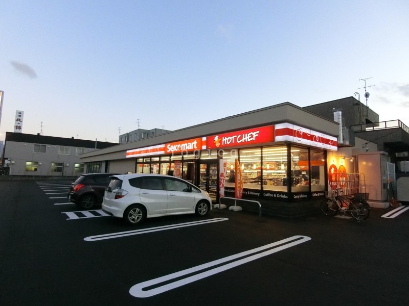 コンビニ　セイコーマート南郷店（コンビニ）まで91m