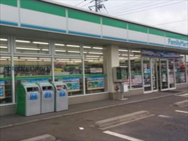 コンビニ　ファミリーマート加須礼羽店（コンビニ）まで595m