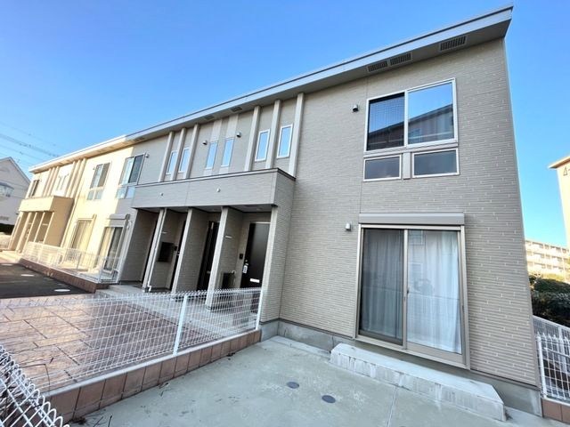 建物外観　現況優先