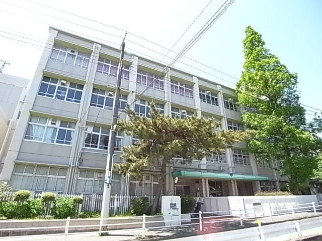 小学校　神戸市立御影小学校（小学校）まで1318m
