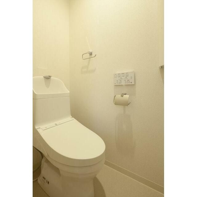 トイレ　同施工会社参考写真